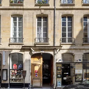 https://du-jeu-de-paume-2.fr-paris.fr