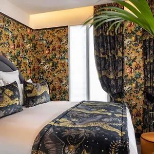Ginette A La Folie & Otel Paris