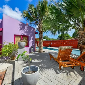 Cadushi Apartment Oranjestad