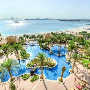 South & North Palm Jumeirah Apartment